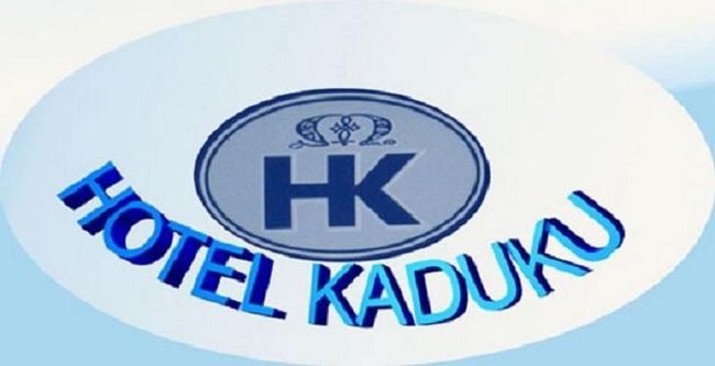 ホテル カドゥク Shkodër ロゴ 写真
